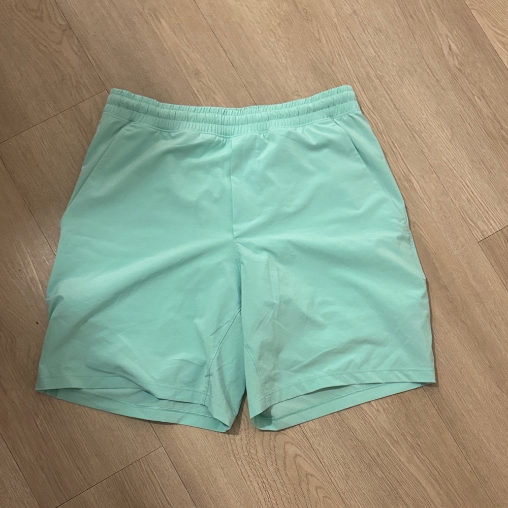 Men’s Lulu Lemon pace breaker  Lined Shorts